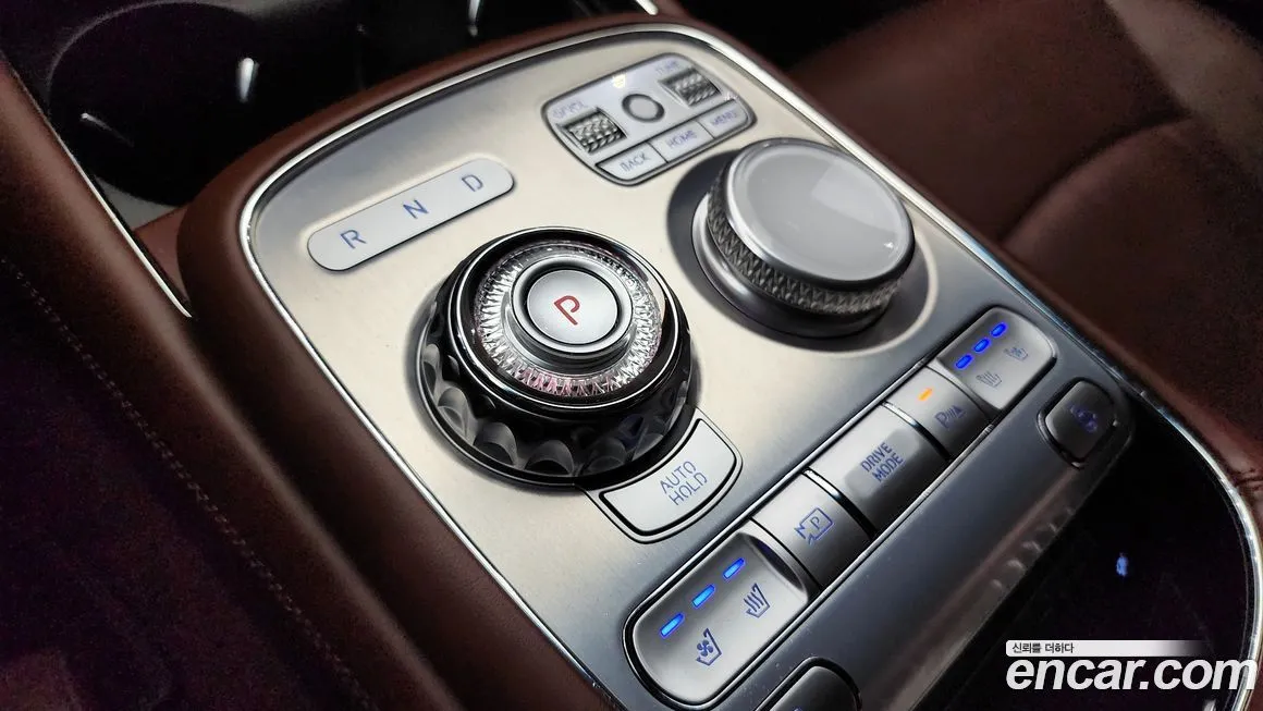 Genesis G90 — фото 9