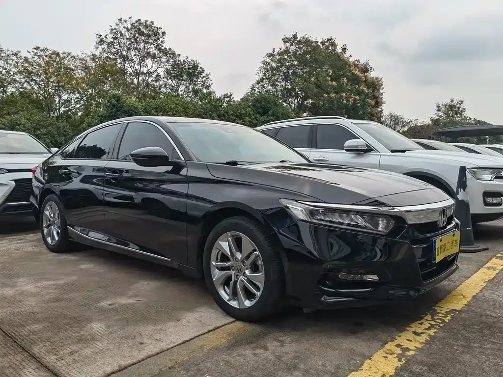 Honda Accord 2021 из CN, фото 3