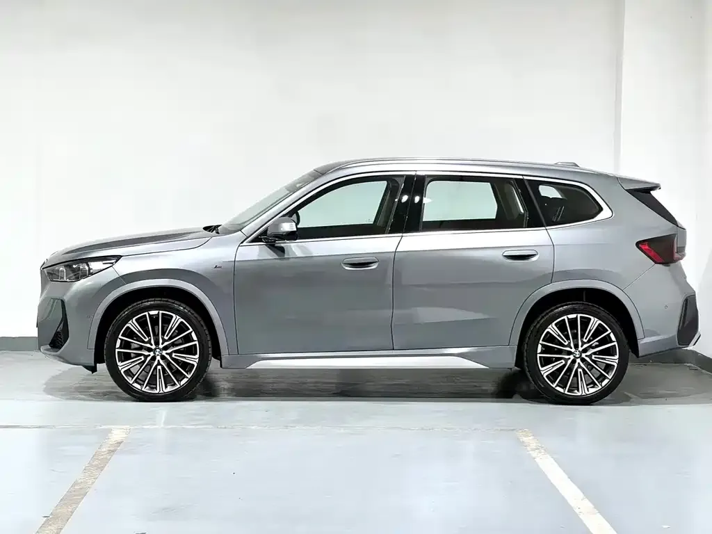 BMW X1 2024 из CN, фото 4