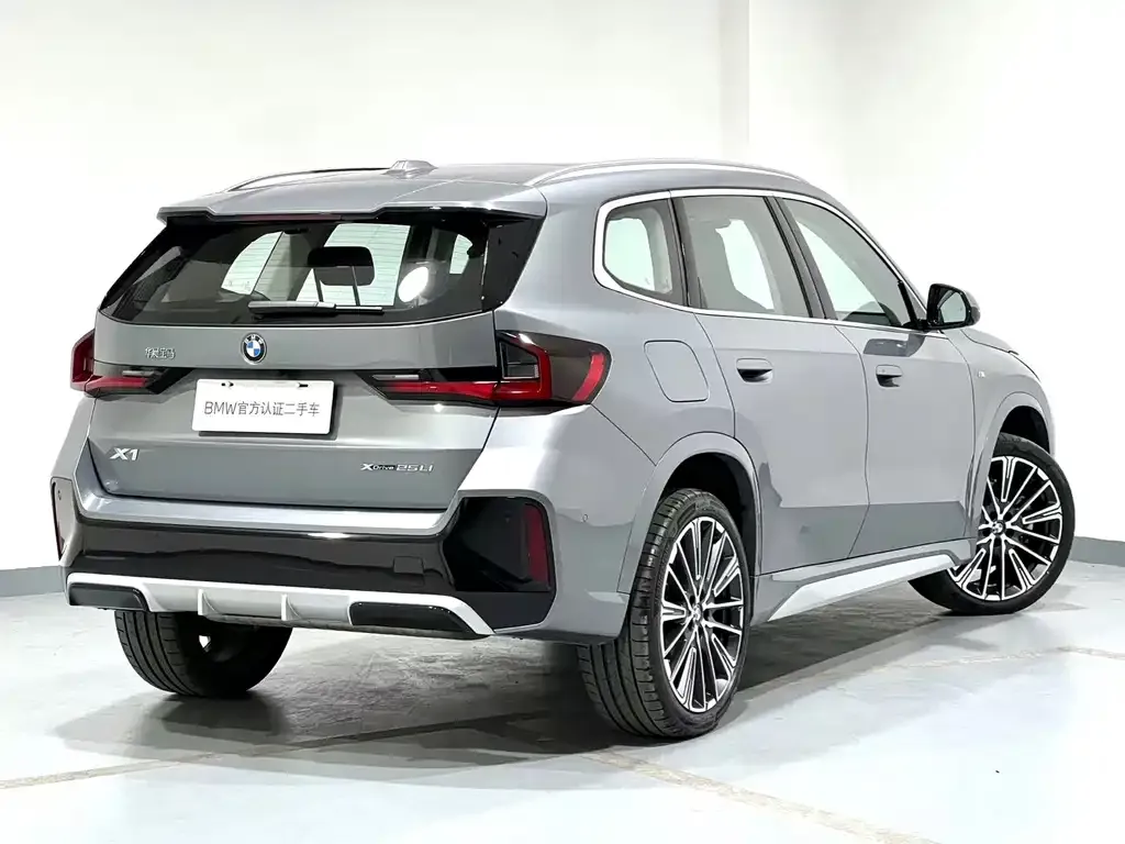 BMW X1 2024 из CN, фото 9