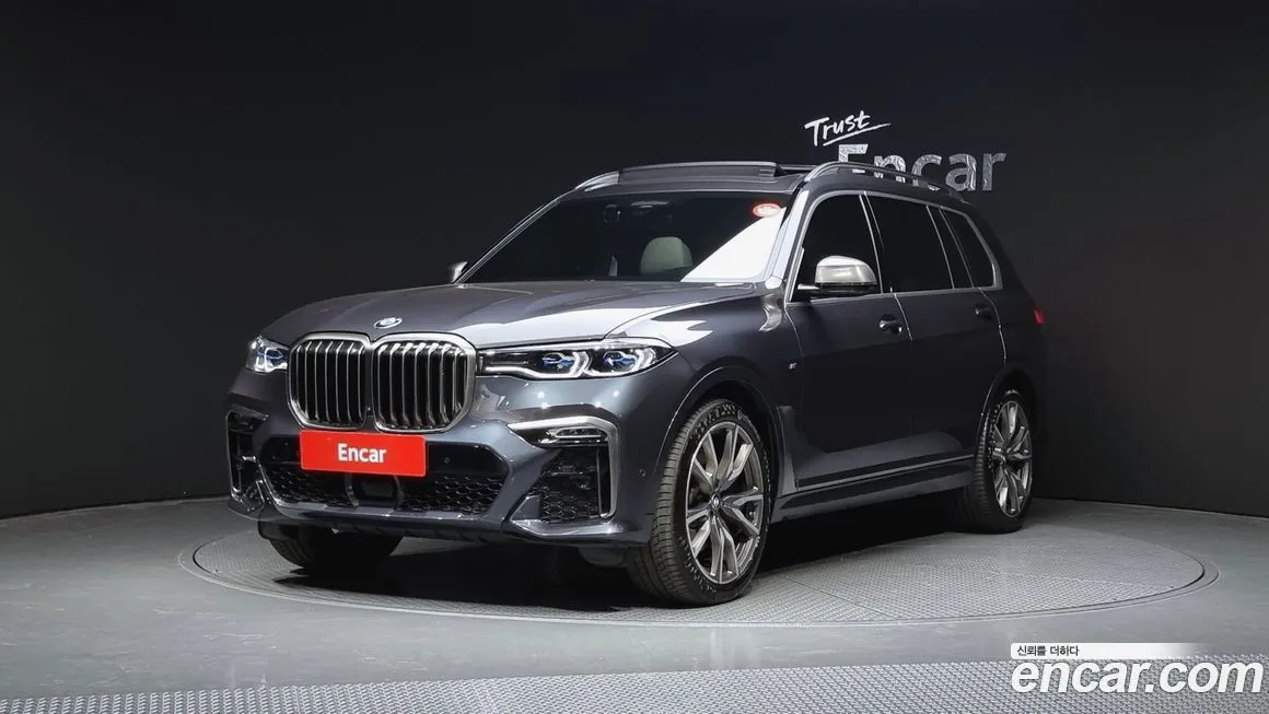 BMW X7 — фото 1