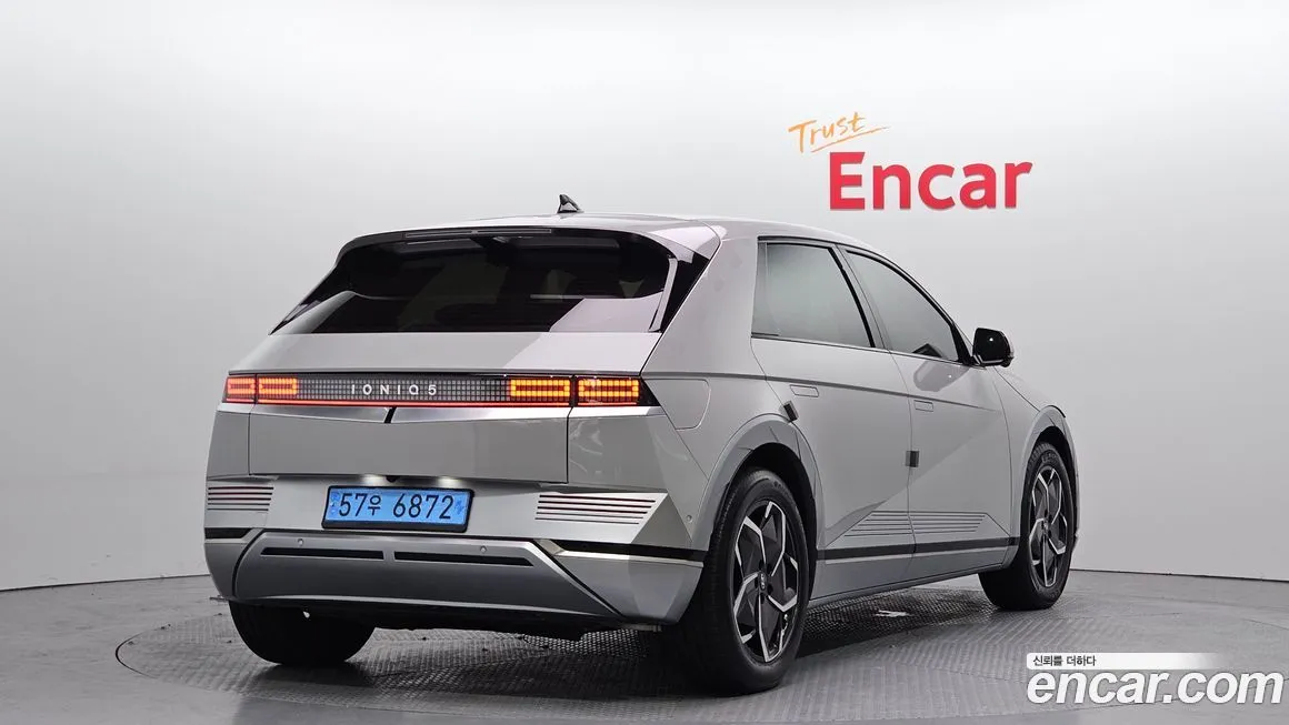Hyundai Ioniq5 — фото 2