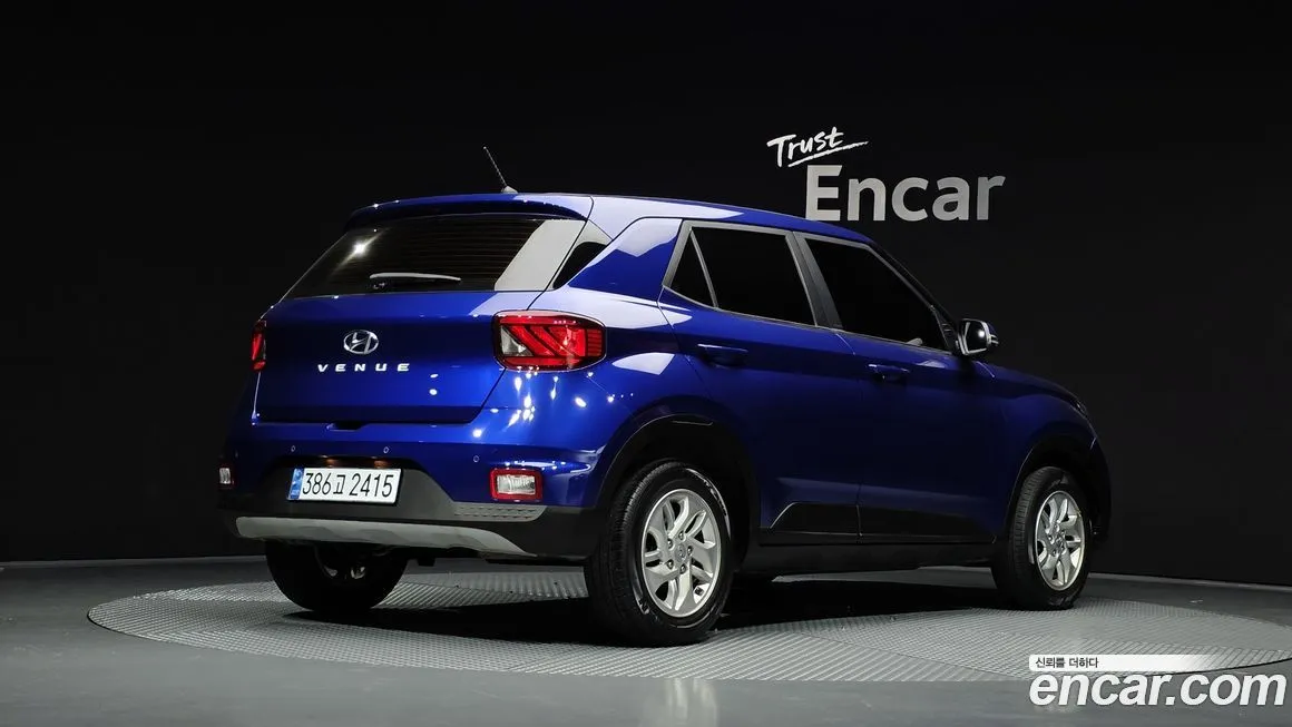 Hyundai Venue 2022 из KR, фото 2
