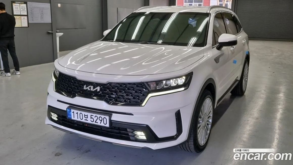 Kia Sorento — фото 1