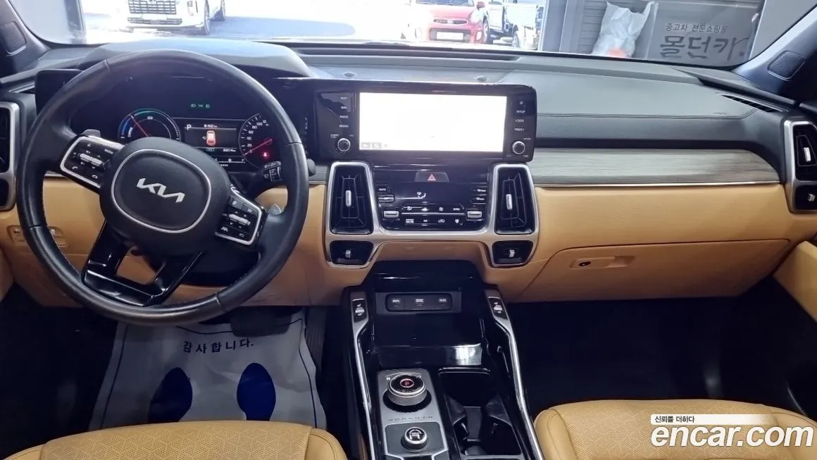 Kia Sorento — фото 7