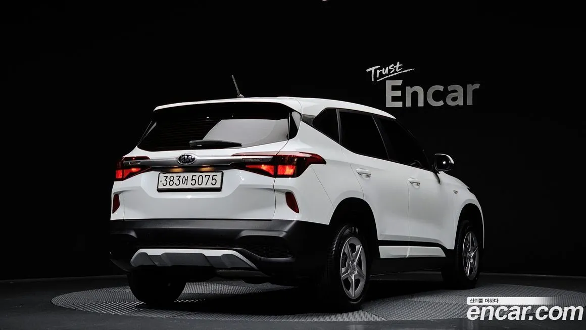 Kia Seltos 2022 из KR, фото 2