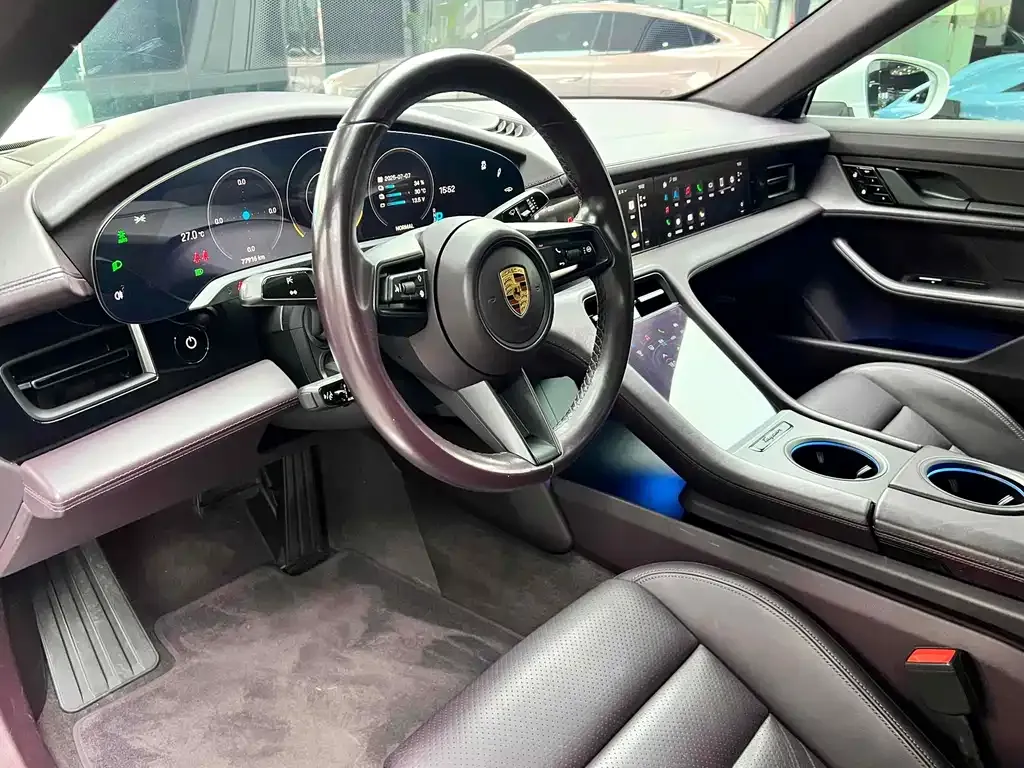Porsche Taycan 2021 из CN, фото 7