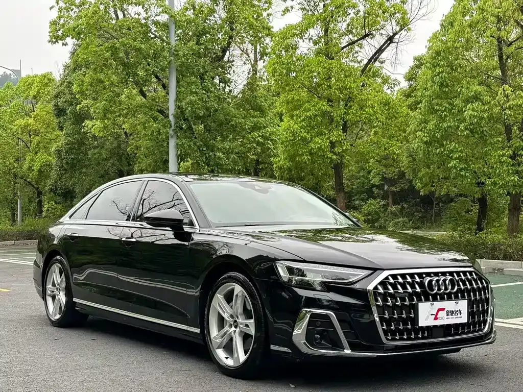 Audi A8 2024 из CN, фото 3