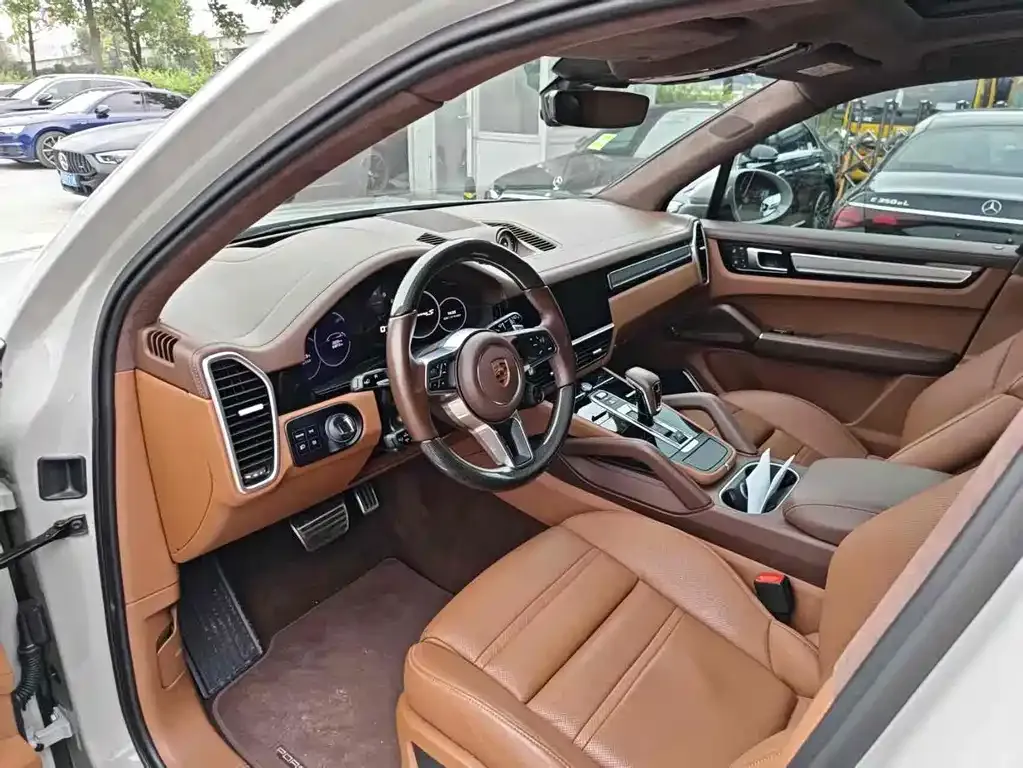 Porsche Cayenne 2023 из CN, фото 6