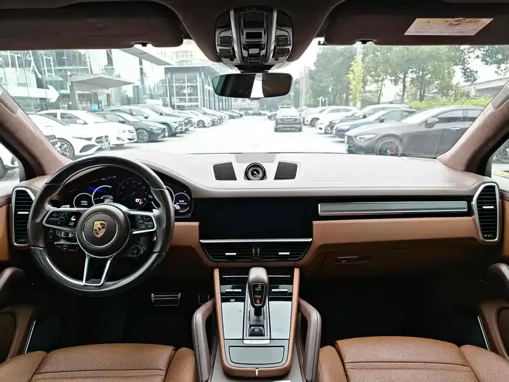 Porsche Cayenne 2023 из CN, фото 8