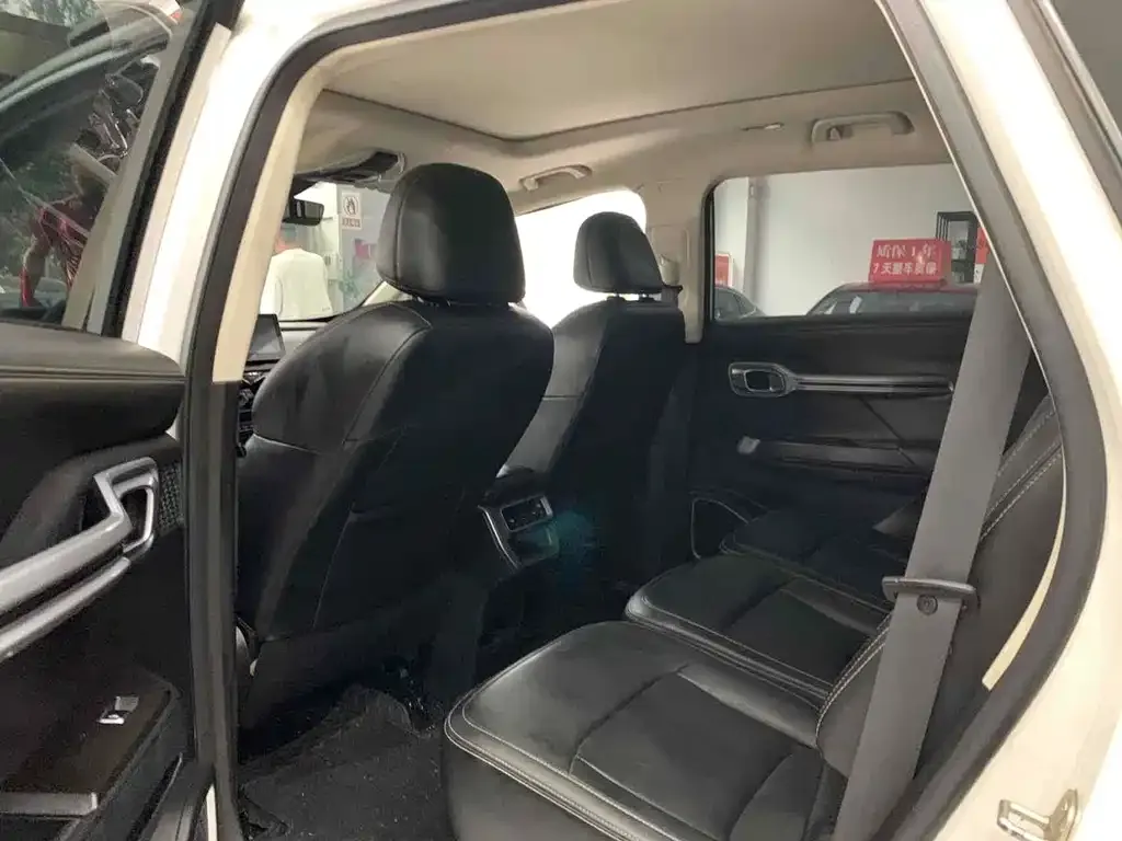 Geely Haoyue 2022 из CN, фото 8