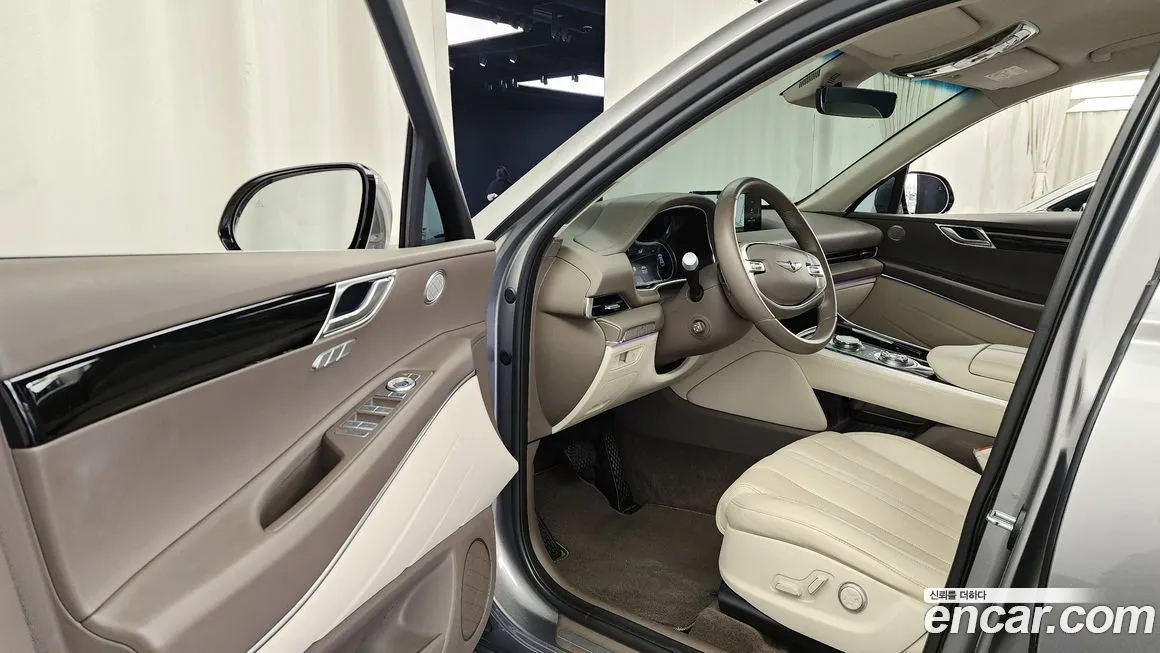 Genesis GV80 — фото 10