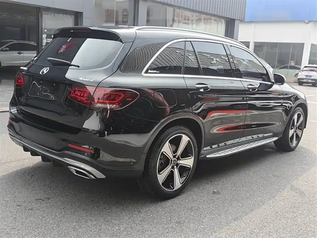 Mercedes-Benz GLC — фото 9
