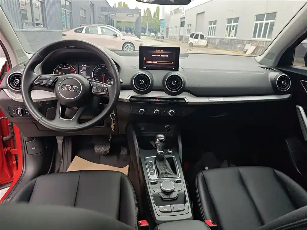 Audi Q2L 2021 из CN, фото 10