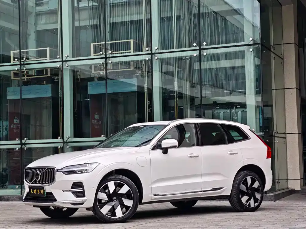 [object Object] XC60 PHEV 2024 из CN, фото 2