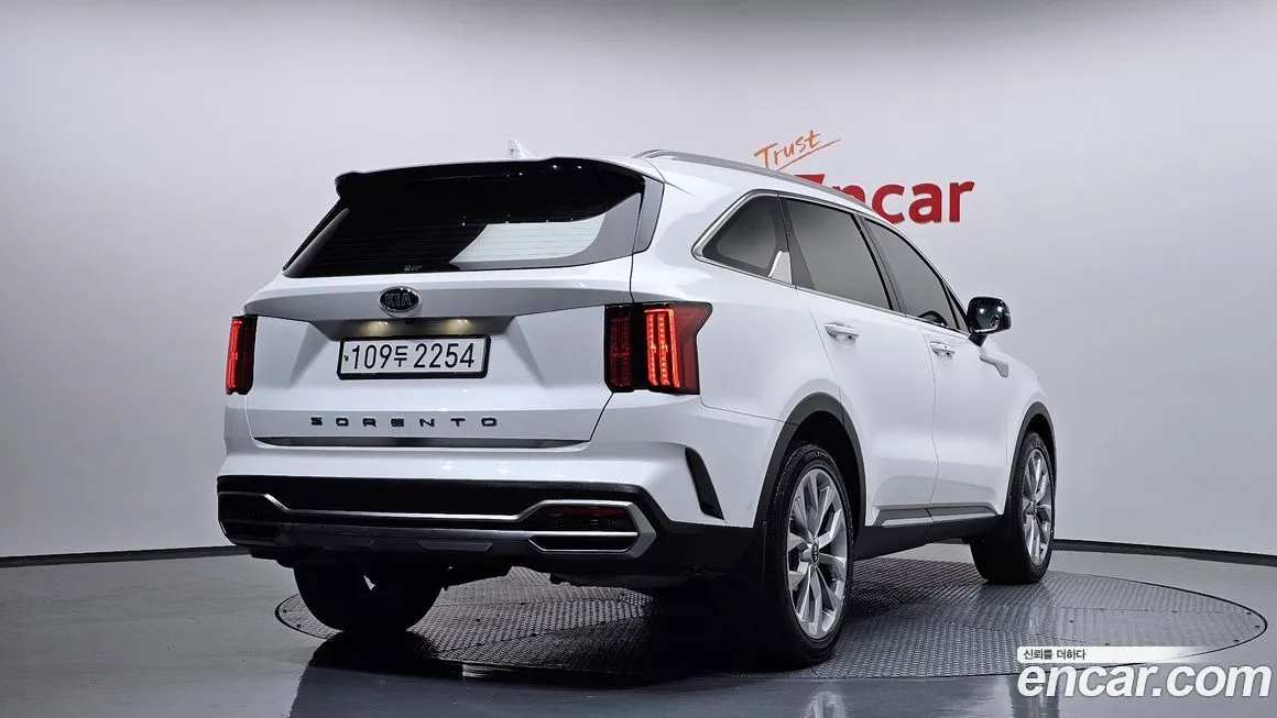 Kia Sorento — фото 2