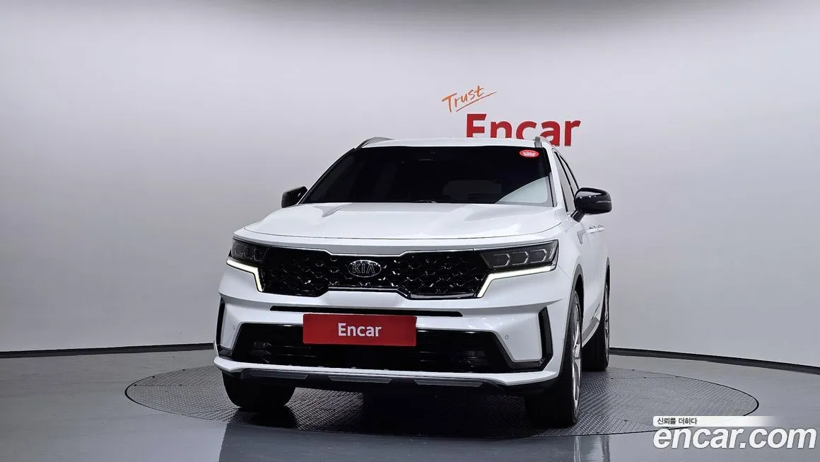 Kia Sorento — фото 3