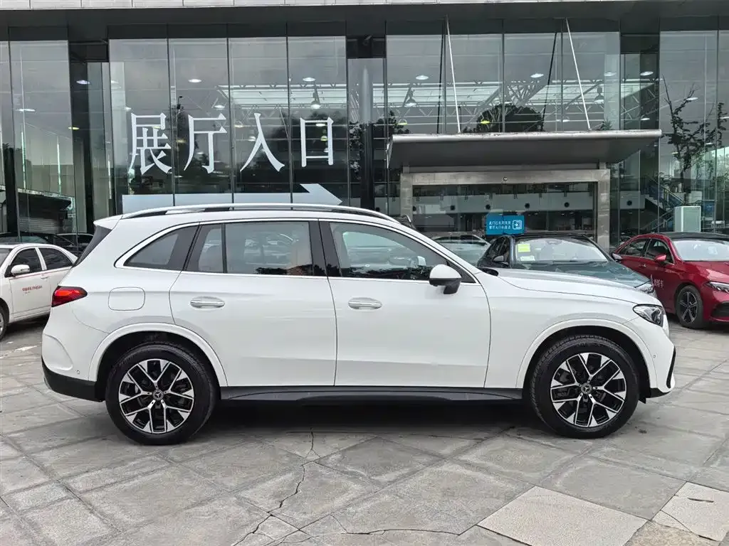 Mercedes-Benz GLC — фото 4