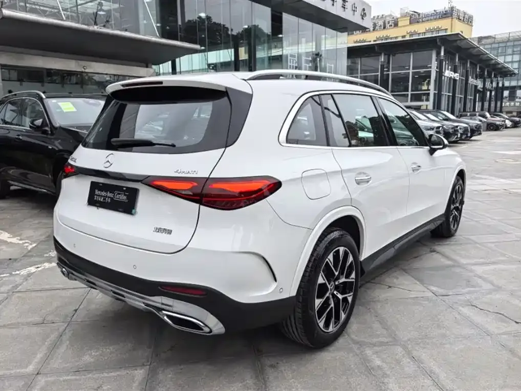 Mercedes-Benz GLC — фото 7