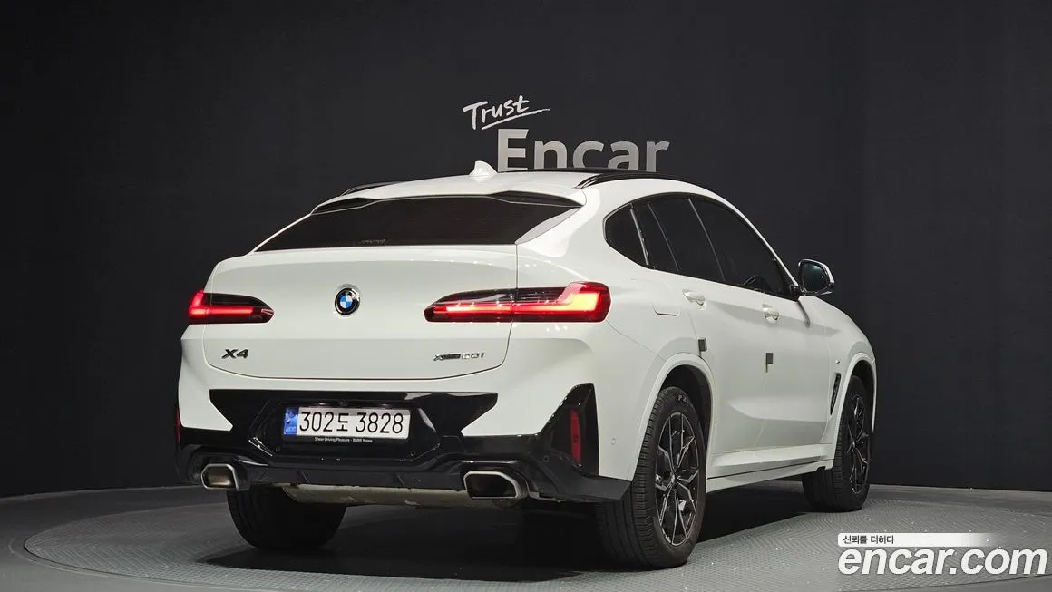 BMW X4 2022 из KR, фото 2