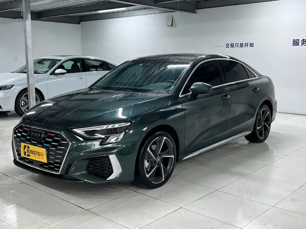 Audi A3 2021 из CN, фото 1