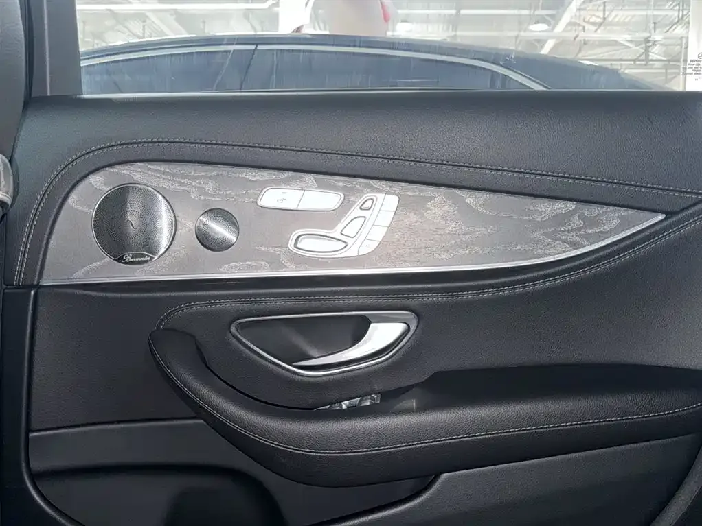 Mercedes-Benz E-Class 2023 из CN, фото 4