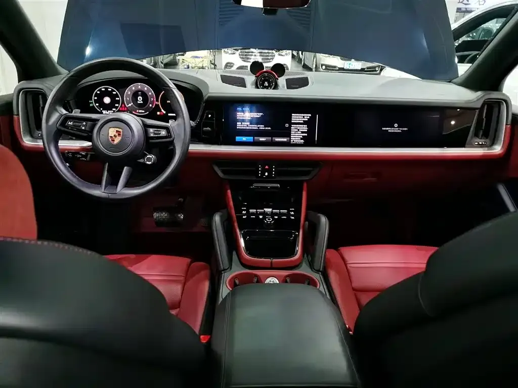 Porsche Cayenne 2024 из CN, фото 10