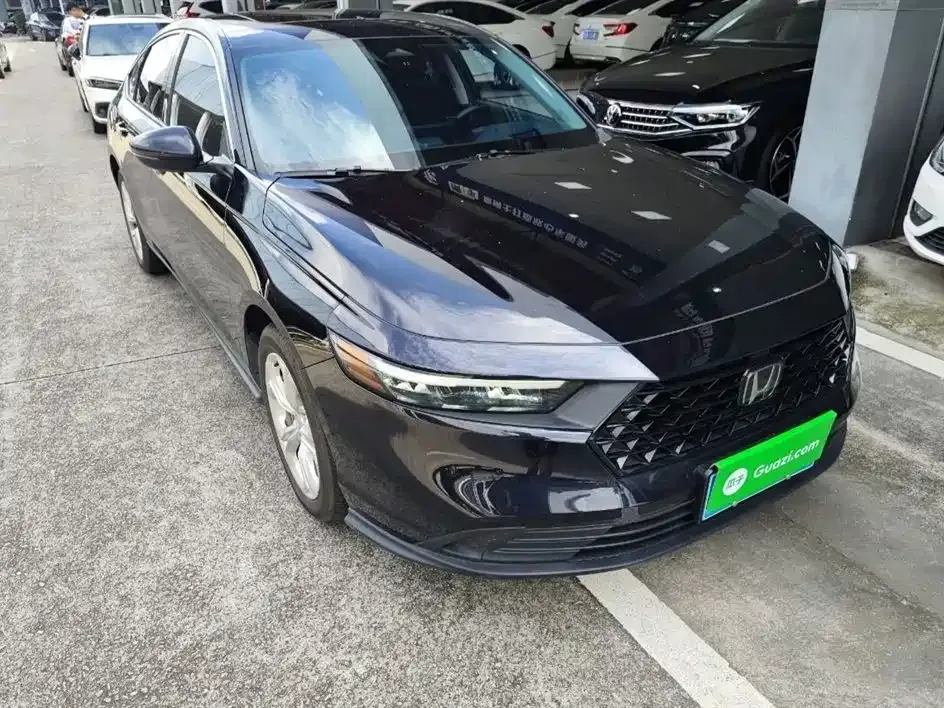 Honda Accord — фото 6