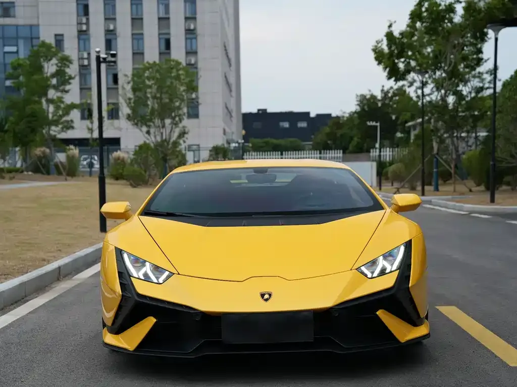 Lamborghini Huracan — фото 2
