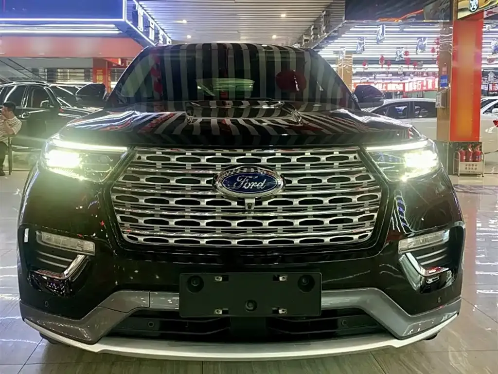 Ford Explorer 2022 из CN, фото 8