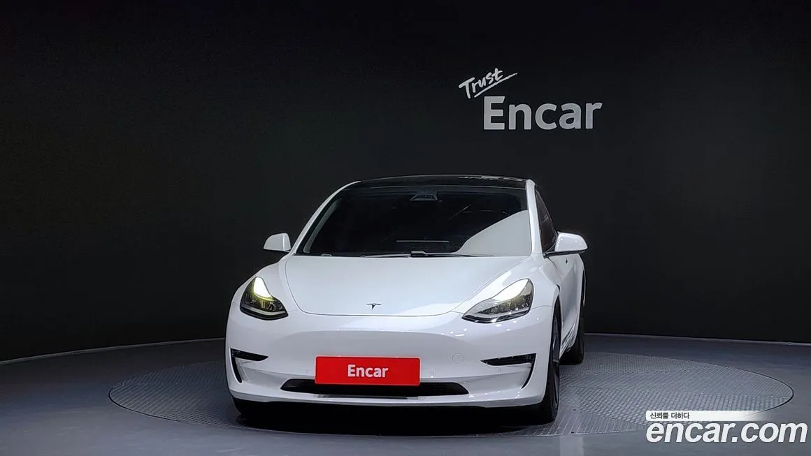 Tesla Model 3 2021 из KR, фото 3