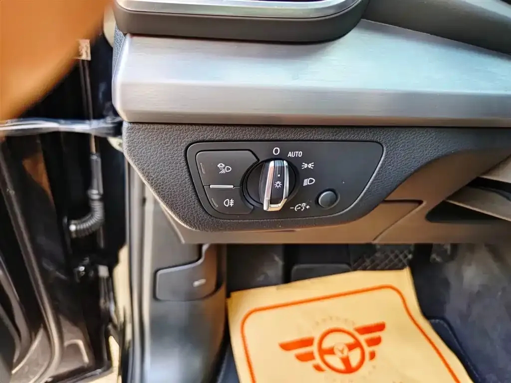 Audi Q5L 2024 из CN, фото 8
