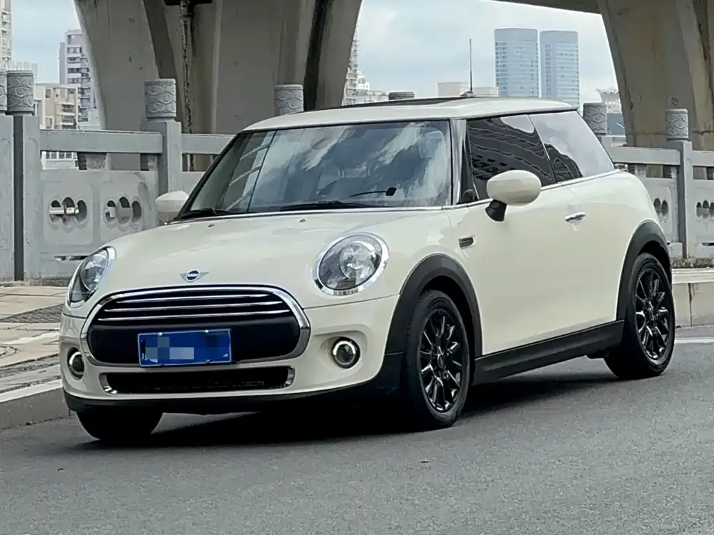 MINI Cooper (3-door) 2021 из CN, фото 1