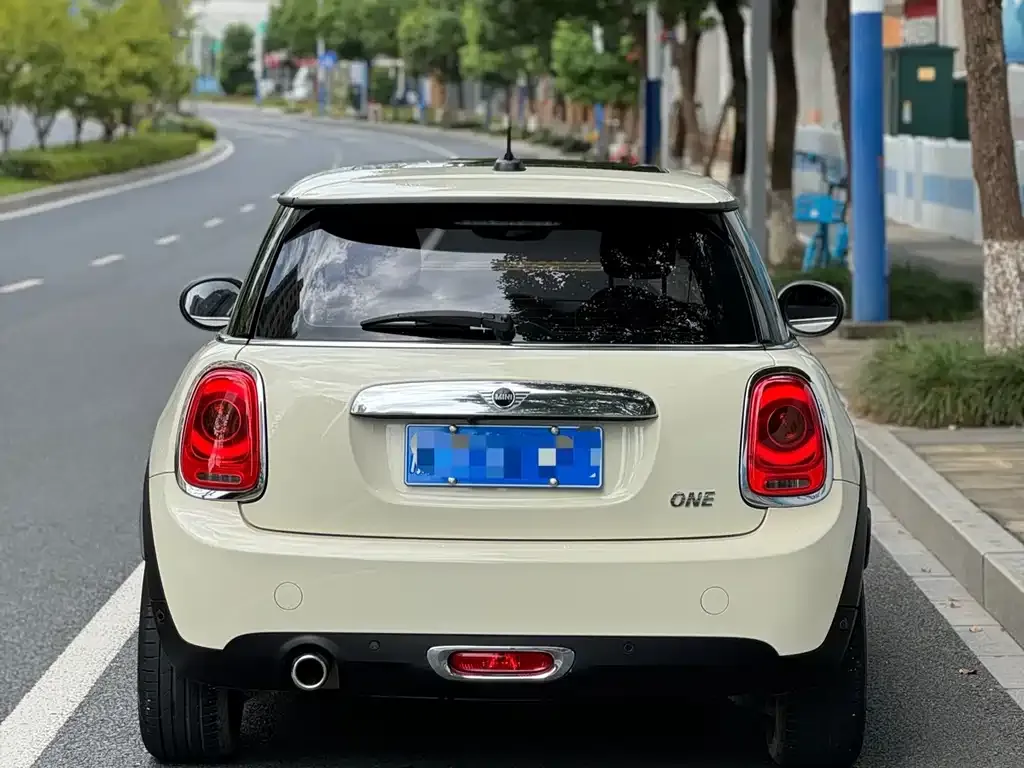 MINI Cooper (3-door) 2021 из CN, фото 3
