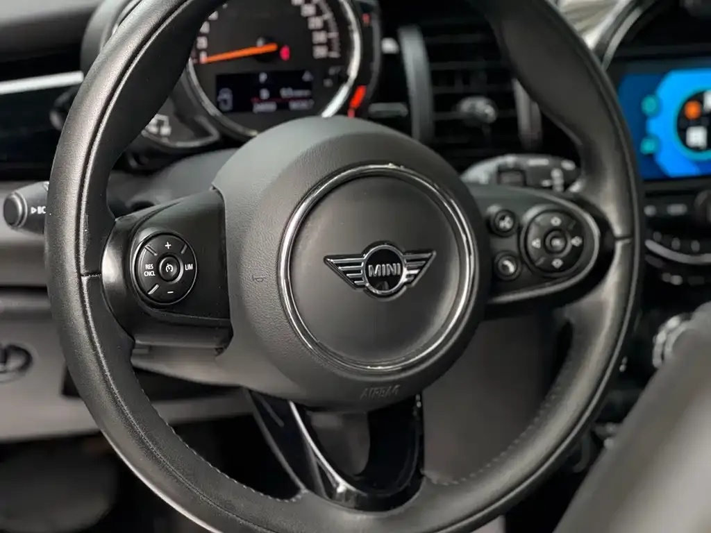 MINI Cooper (3-door) 2021 из CN, фото 4
