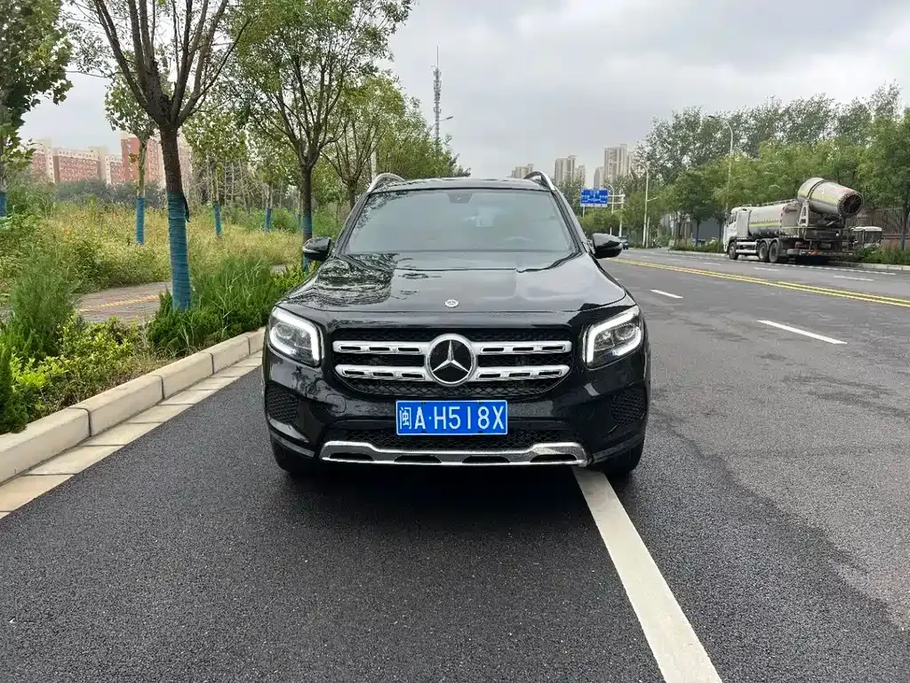 Mercedes-Benz GLB 2023 из CN, фото 2