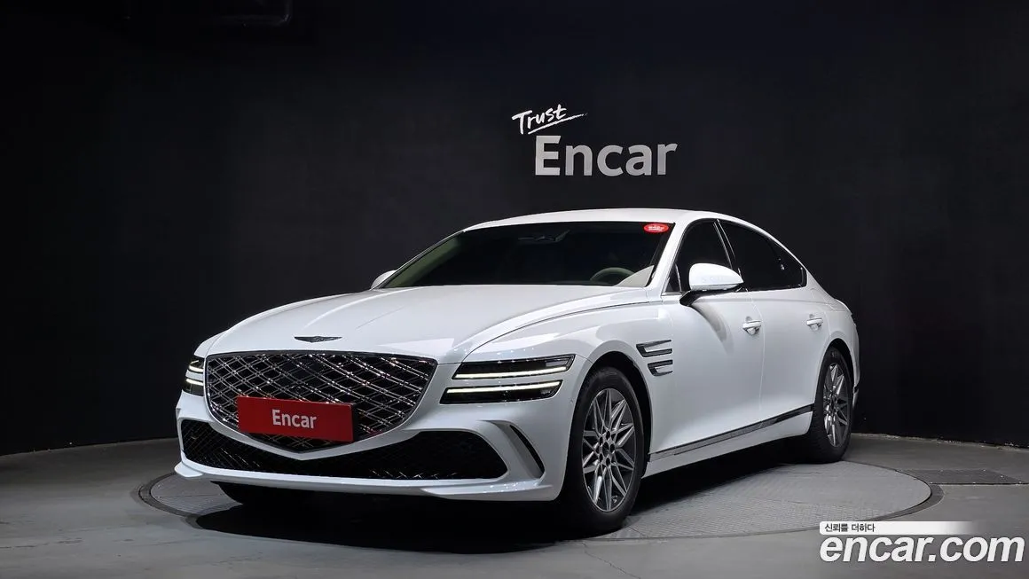 Genesis G80 — фото 1
