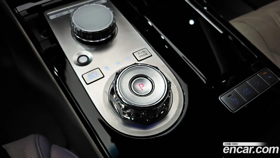 Genesis G80 — фото 9