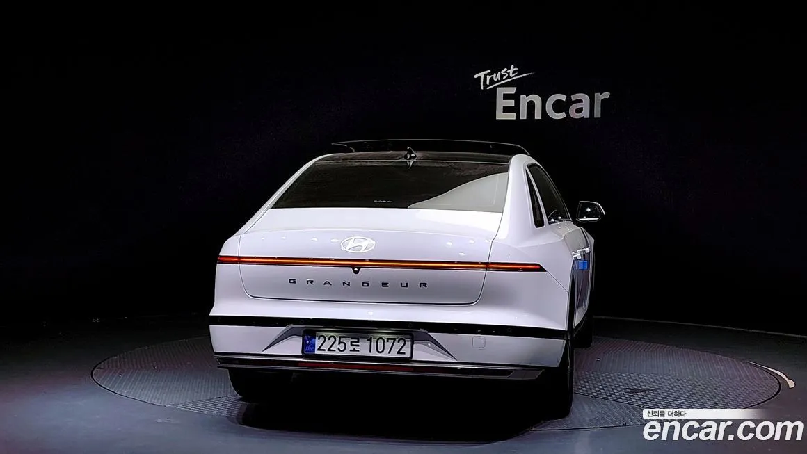 Hyundai Grandeur 2023 из KR, фото 4