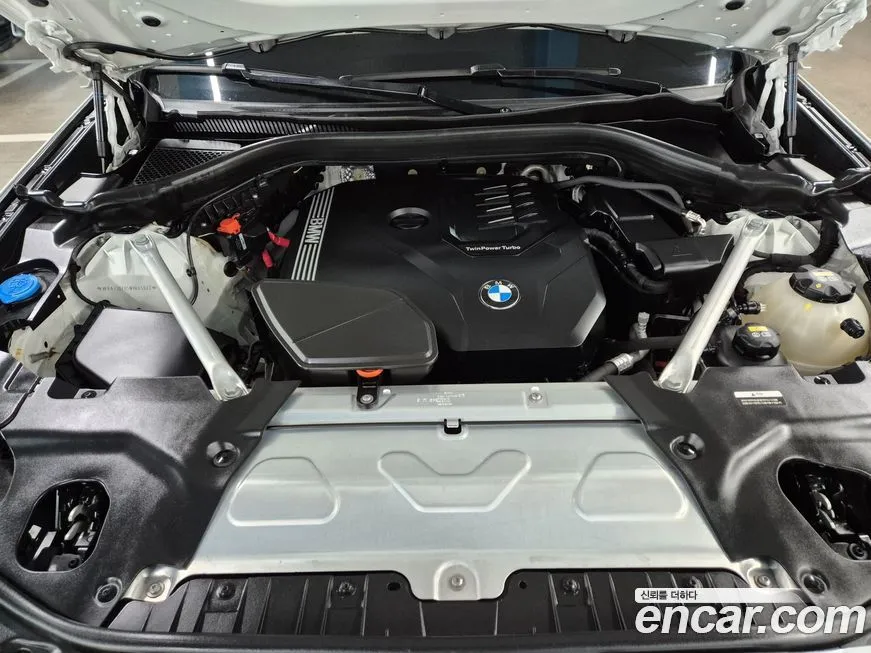 BMW X4 2022 из KR, фото 8