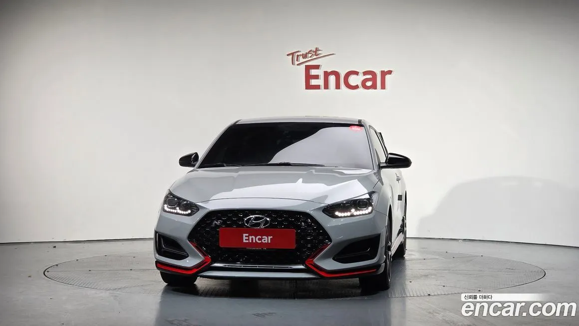 Hyundai Veloster — фото 3