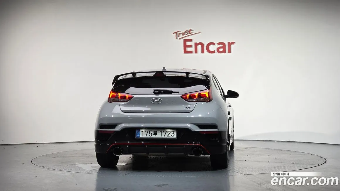 Hyundai Veloster — фото 4