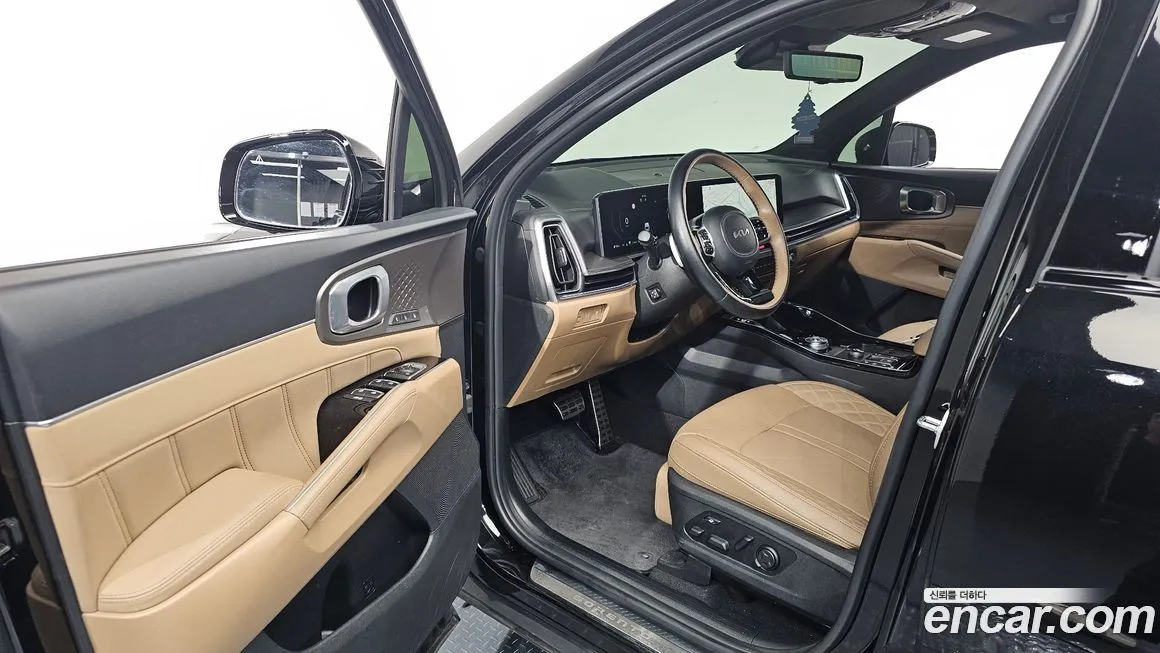 Kia Sorento — фото 10