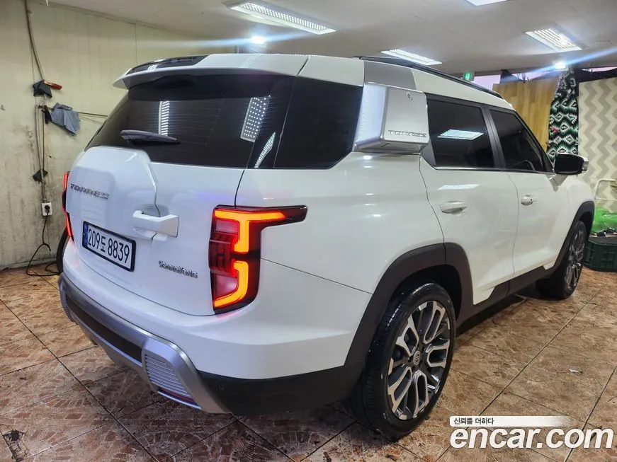 KG Mobility (Ssangyong) Torres — фото 2