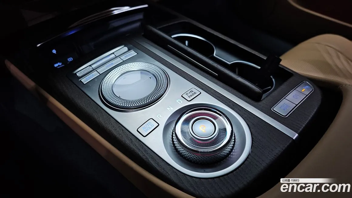 Genesis G80 — фото 9