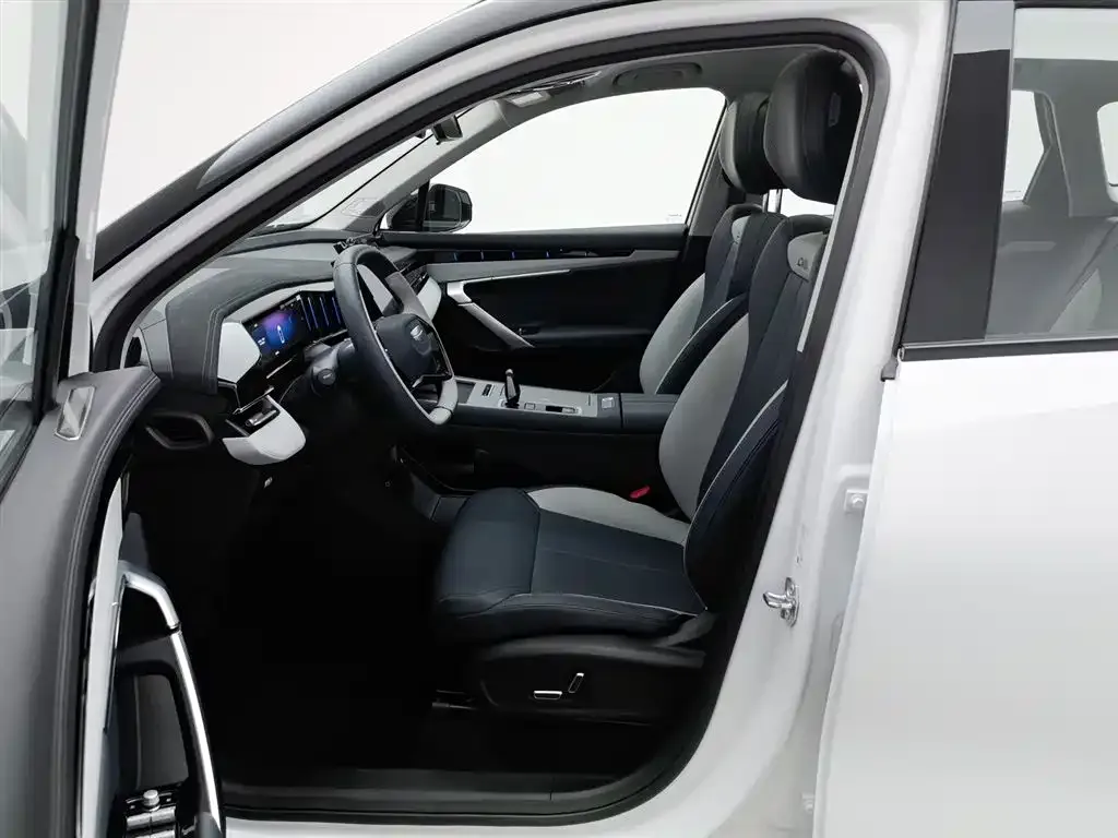 Geely Boyue L 2024 из CN, фото 10
