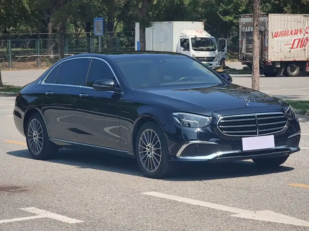 Mercedes-Benz E-Class 2023 из CN, фото 3