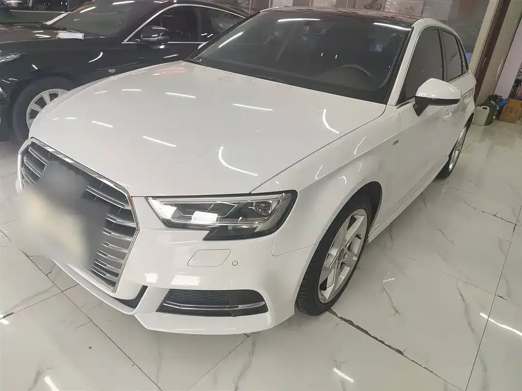 Audi A3 2021 из CN, фото 2