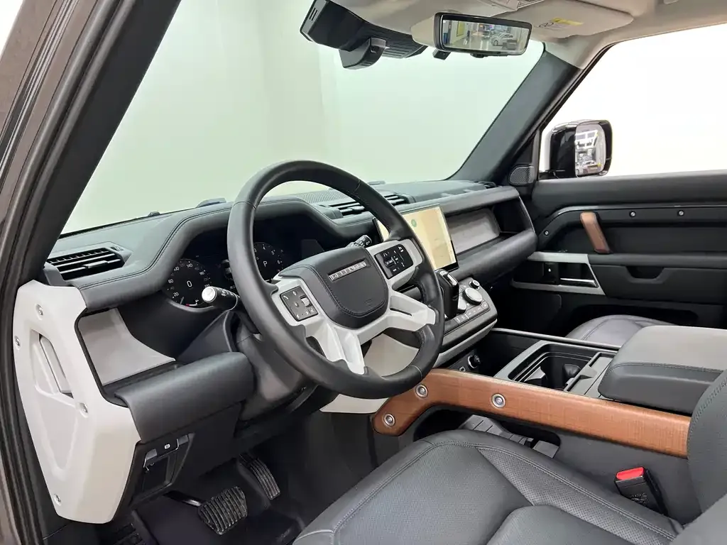 Land Rover Defender 2023 из CN, фото 10