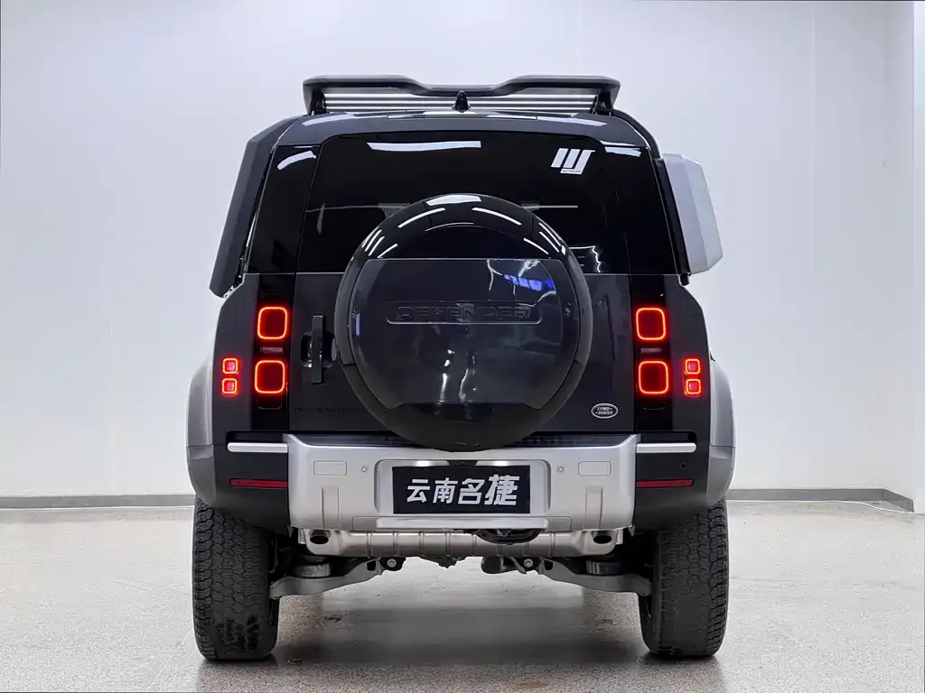 Land Rover Defender 2023 из CN, фото 7